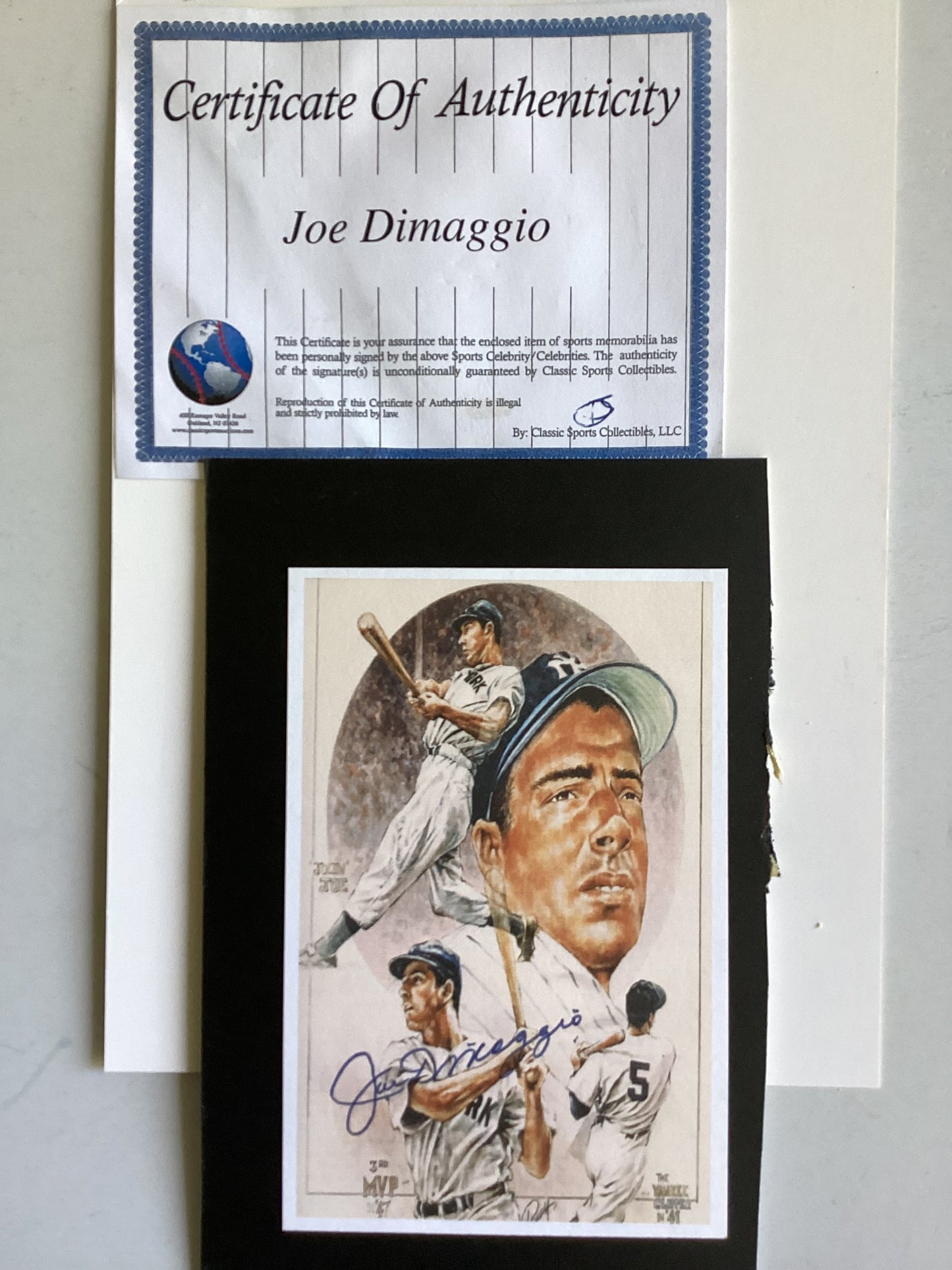 Joe DiMaggio - New York Yankees Petronella Print