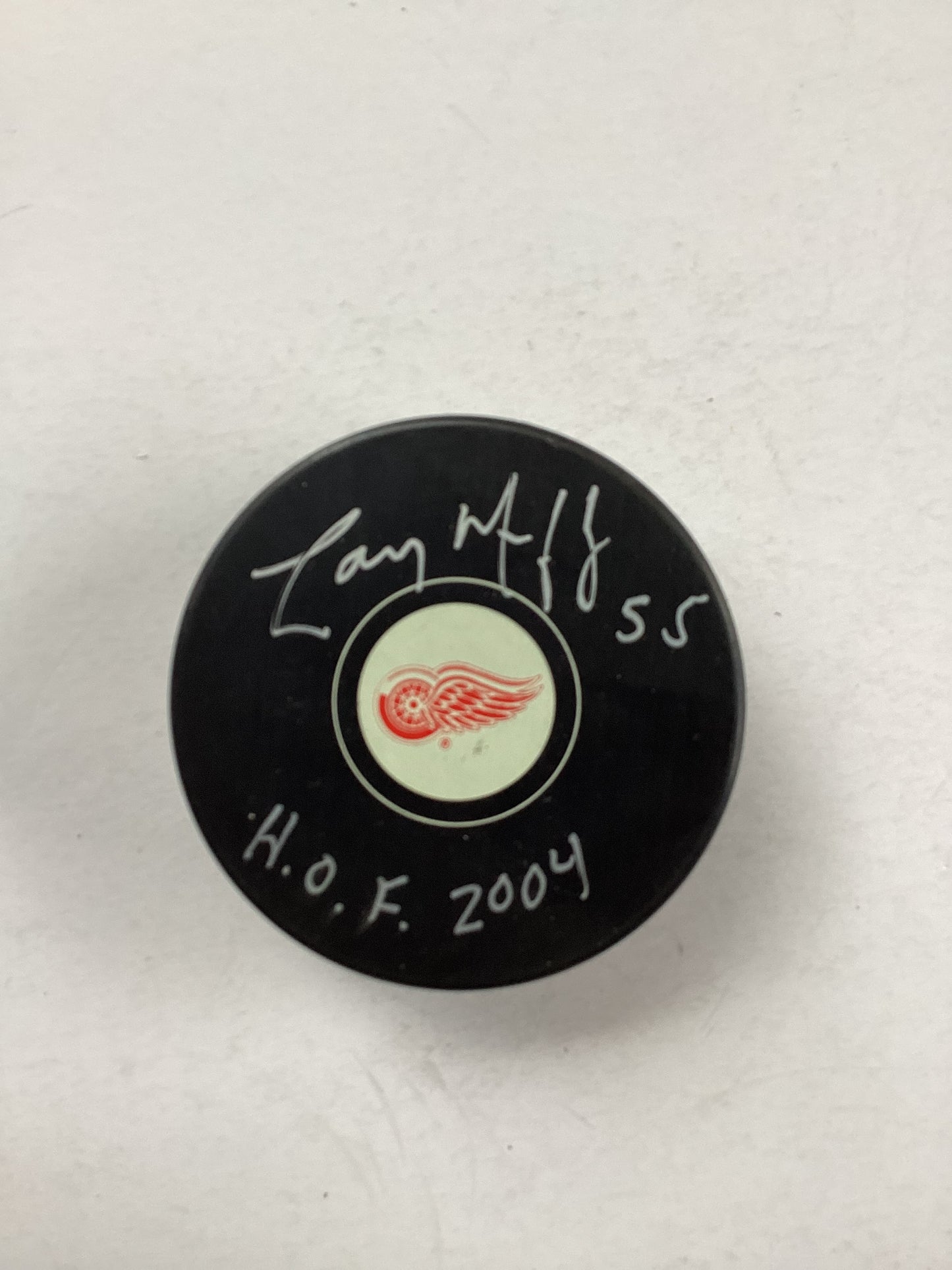 Detroit Red Wings Signed Puck - Larry Murphy